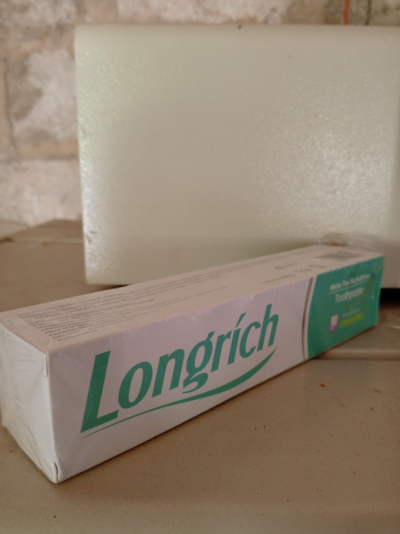 Pâte dentifrice